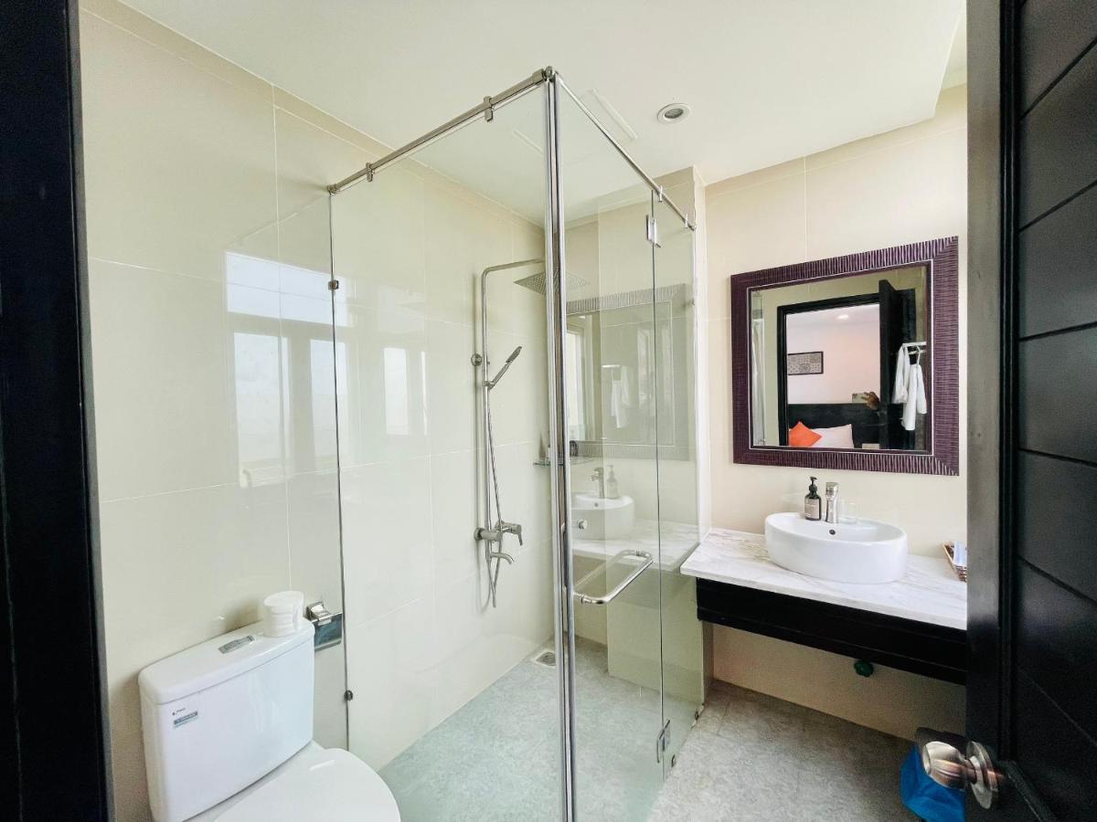 Queen Palace Sea View Hotel Ντα Νανγκ Εξωτερικό φωτογραφία
