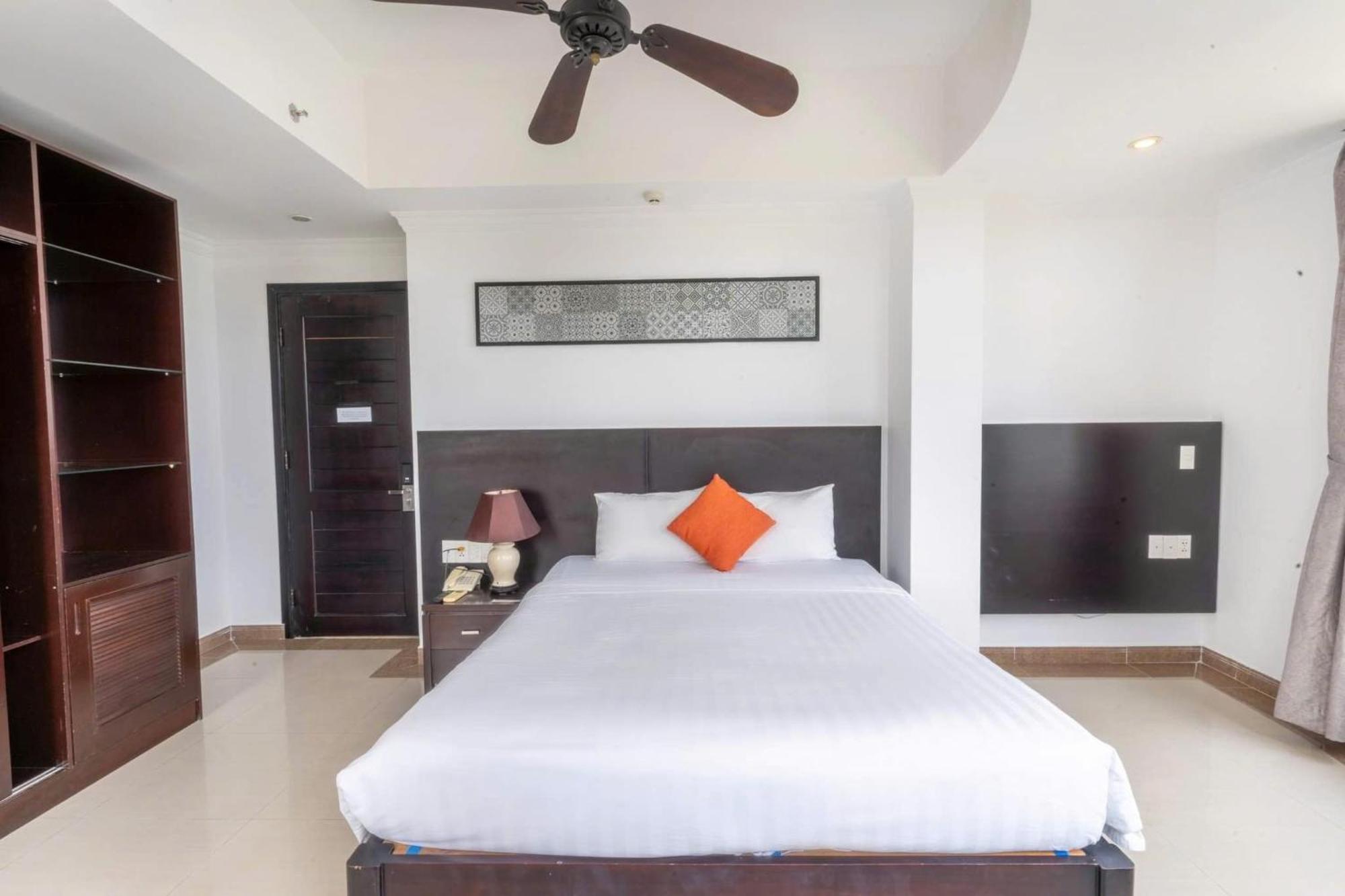 Queen Palace Sea View Hotel Ντα Νανγκ Εξωτερικό φωτογραφία